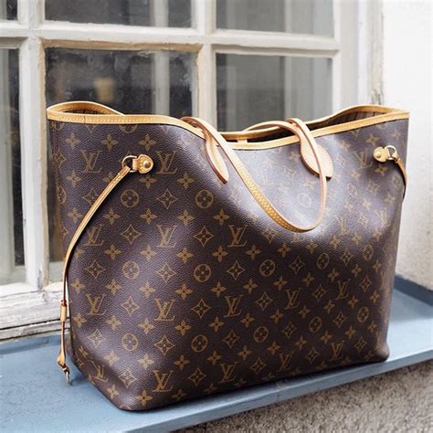 is it cheaper to buy louis vuitton in hawaii